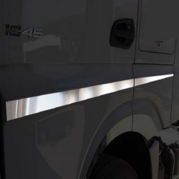 Mercedes Kapı Çıtası (yazısız) Actros Mp04 2016