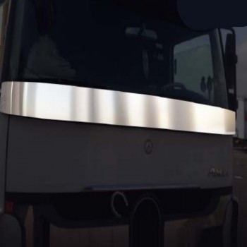MERCEDES AXOR  Ön Cam Sineklik
